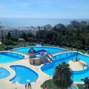 Apartahotel Minerva Jupiter. The Perfect For Your Vacation, Benalmádena